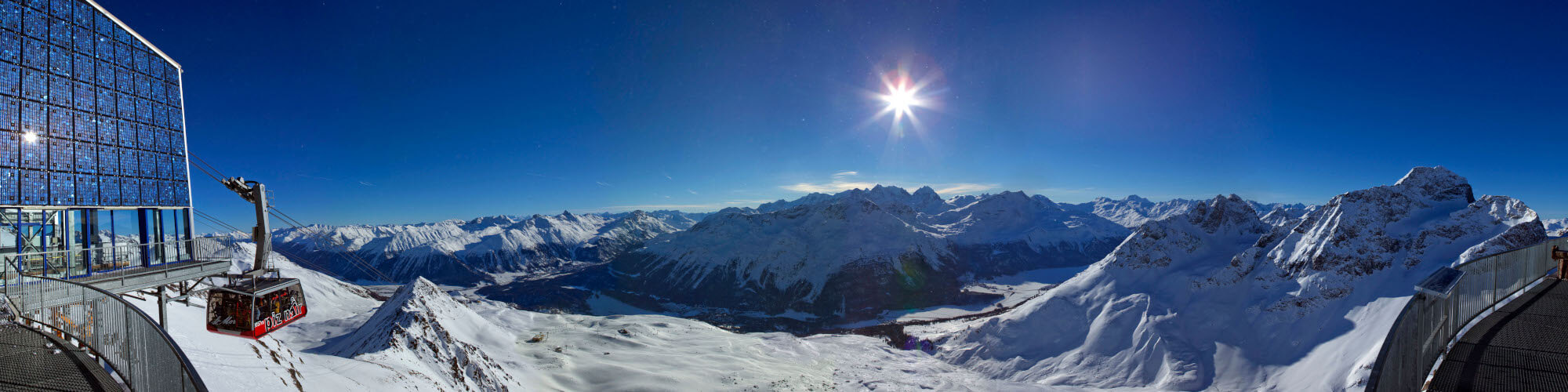 Banner compressed Skiing in the Alps
